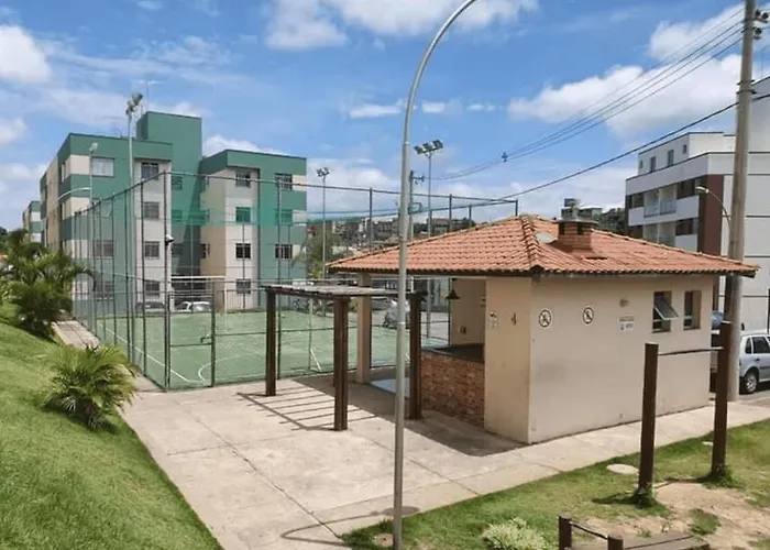 Condominio Encantador Com Estacionamento